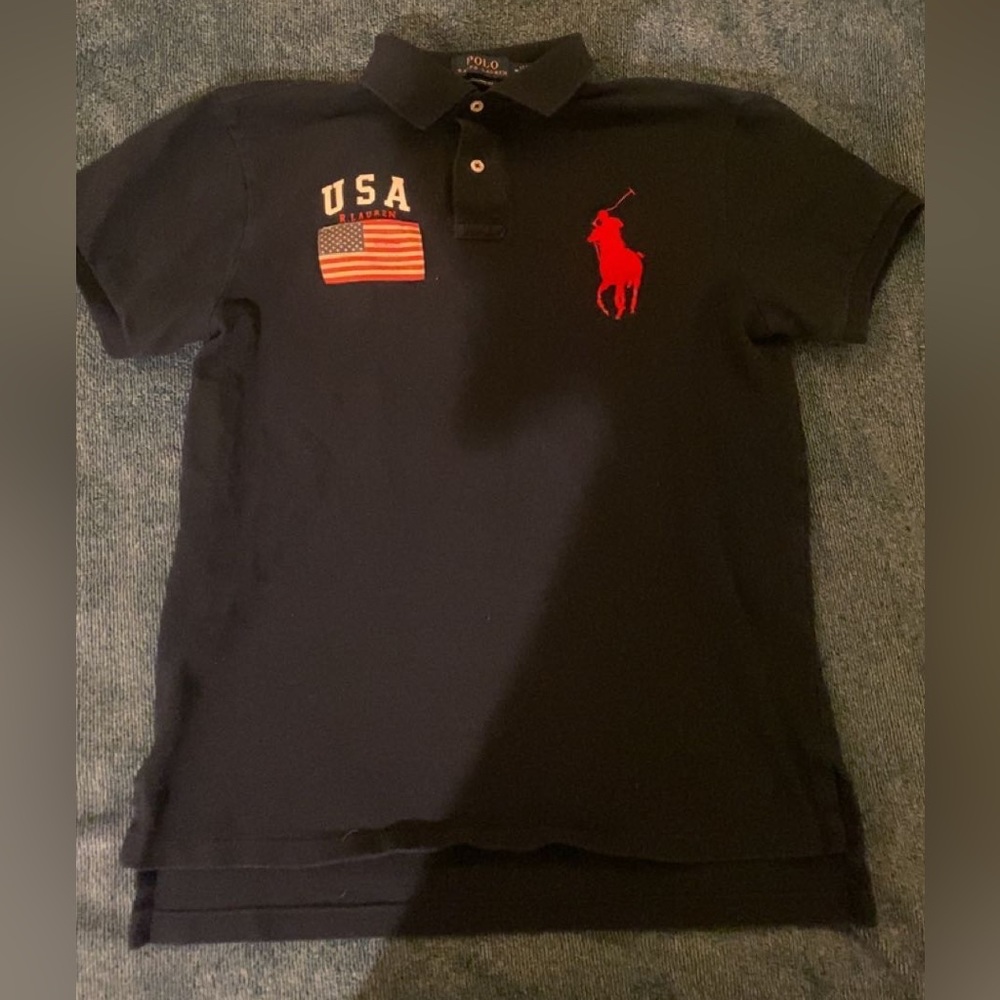 Polo shirt size medium worn only a few times